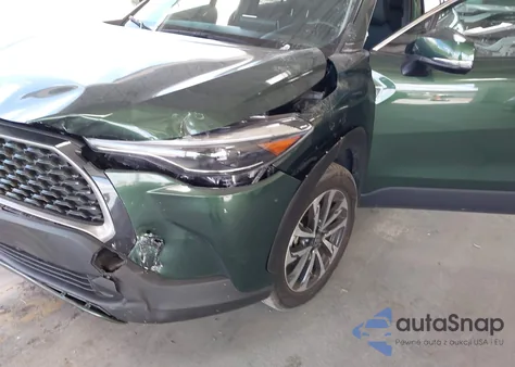 2023 Toyota Corolla Cross Xle z USA, uszkodzony, nr VIN 7MUDAAAGXPV063698